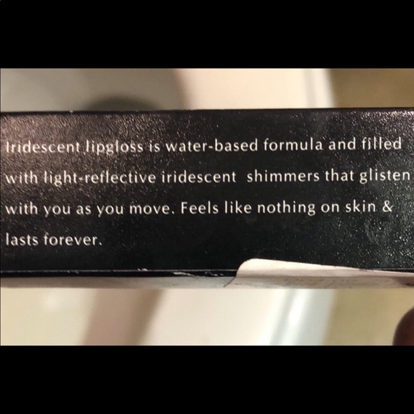 Matte lip gloss metallic liquid lipstick NIB - Picture 5 of 8